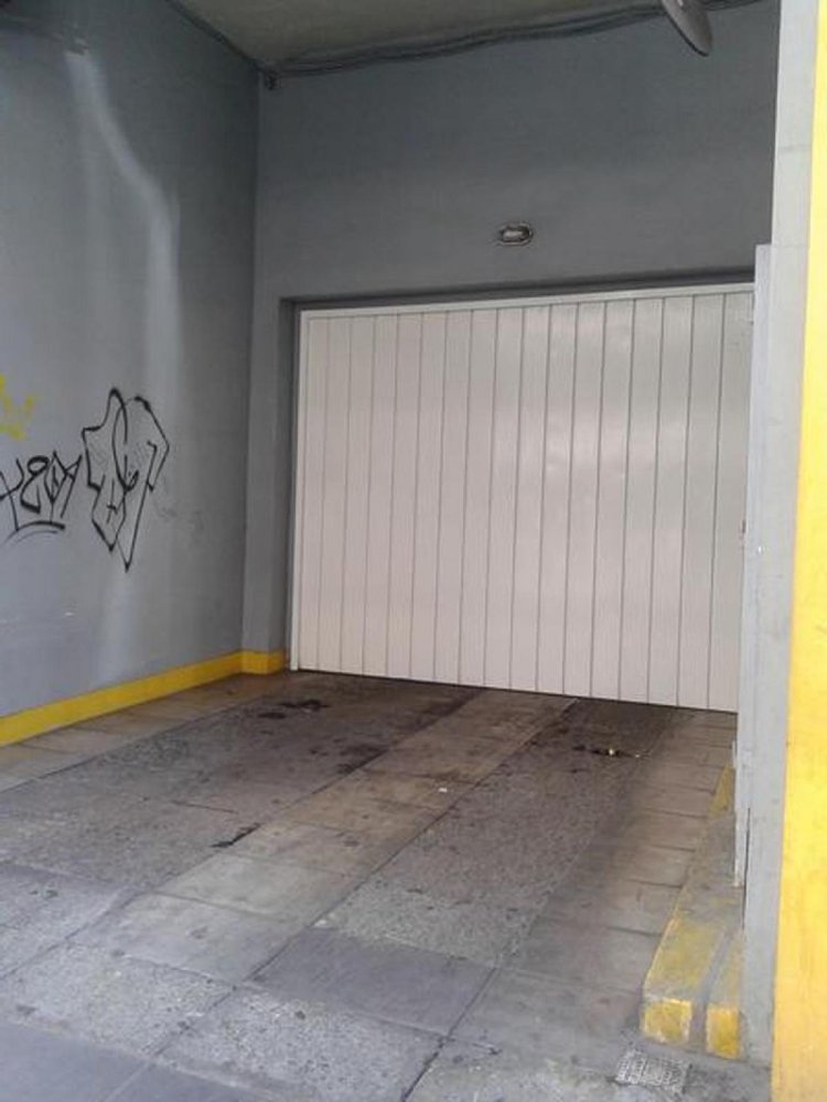 Almacén en Buenos Aires, Argentina No. 107532