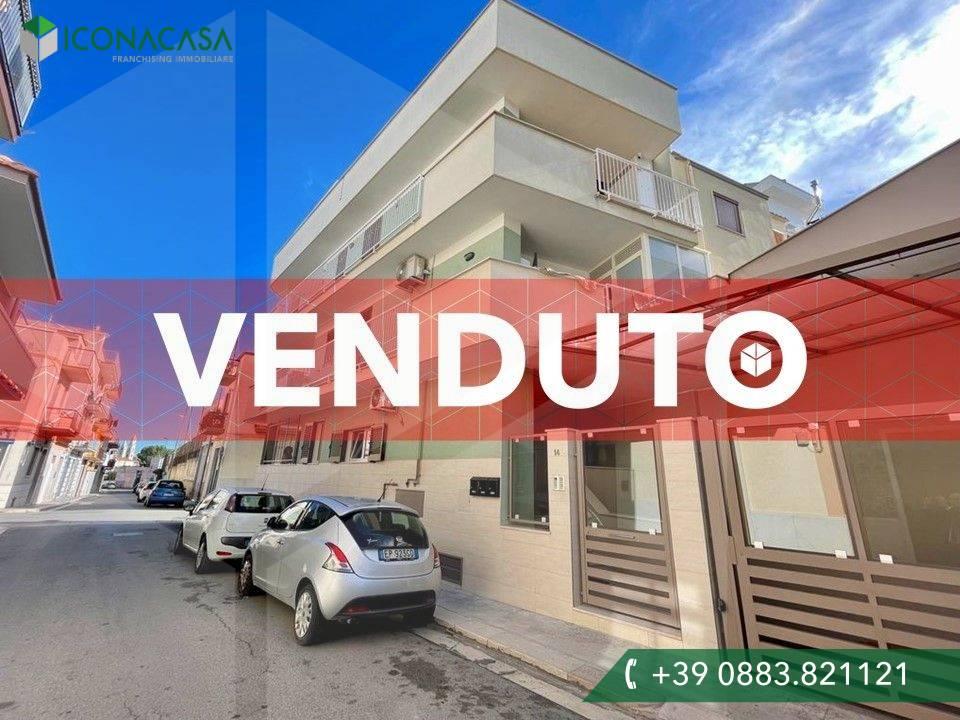 Apartamento de 3 divisões em Andria, Italy N.º 14942