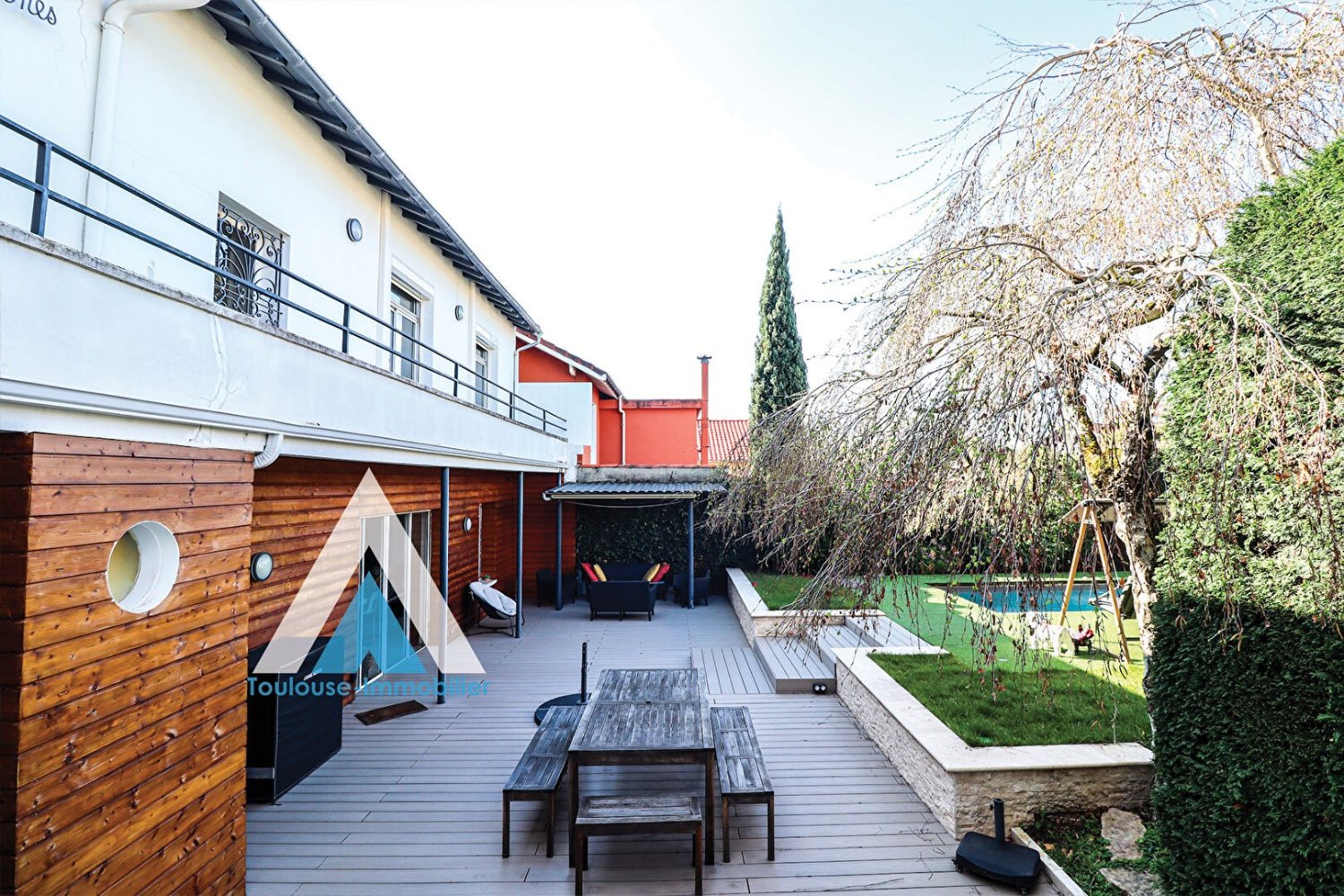 5 bedrooms Villa in Toulouse, France No. 199077