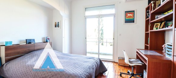 5 bedrooms Villa in Toulouse, France No. 199077 13