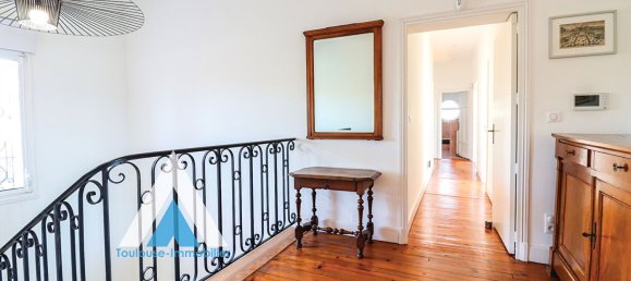 5 bedrooms Villa in Toulouse, France No. 199077 9