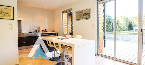 5 bedrooms Villa in Toulouse, France No. 199077 6