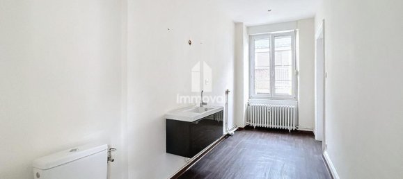 5 chambres Appartement à Strasbourg, France No. 225955 3