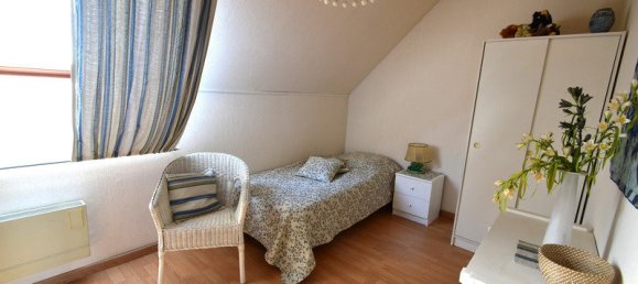 5 bedrooms House in Tremblay-les-Villages, France No. 275890 10