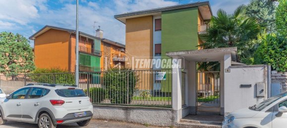 2 rooms Apartment in Magenta, Italy No. 274835 5