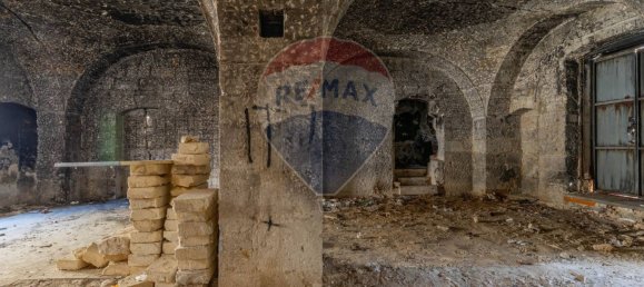 8 rooms House in Noicattaro, Italy No. 346063 10