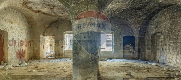 8 rooms House in Noicattaro, Italy No. 346063 3