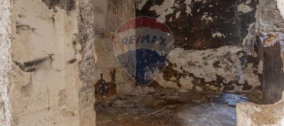 8 rooms House in Noicattaro, Italy No. 346063 11