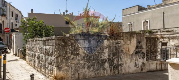 8 rooms House in Noicattaro, Italy No. 346063 17