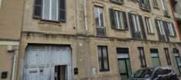 3-salle Appartement à Busto Arsizio, Italy No. 259006 5