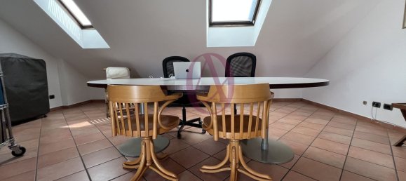 5 bedrooms House in Castellanza, Italy No. 361249 32