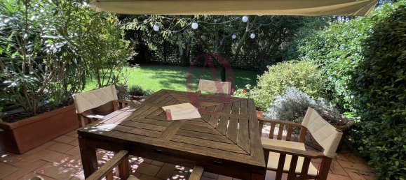 5 bedrooms House in Castellanza, Italy No. 361249 2