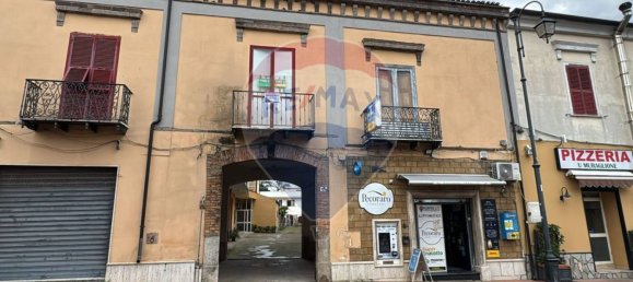2 bedrooms Apartment in Carinola, Italy No. 6156 7