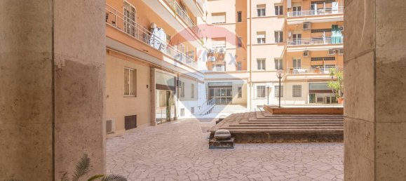 Пентхаус с 2 спальнями в Рим, Италия № 348003 39