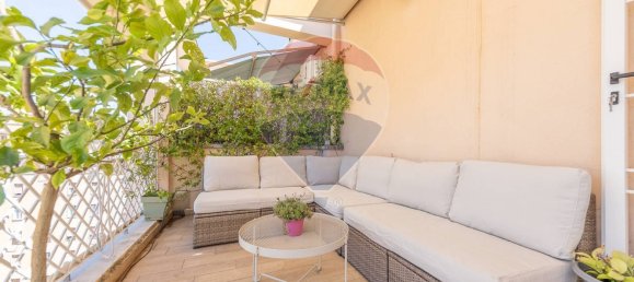 Пентхаус с 2 спальнями в Рим, Италия № 348003 2