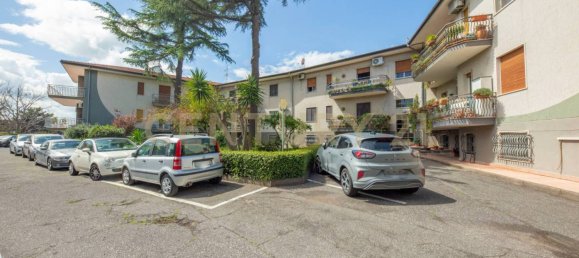 Apartamento de 2 dormitorios en Catania, Italy No. 320244 3