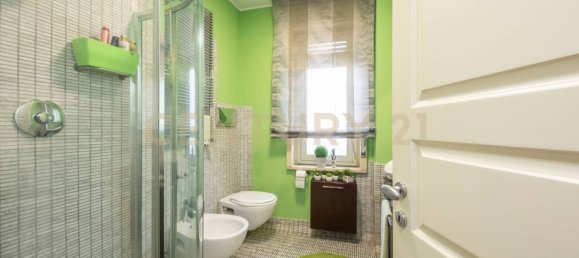 Apartamento de 2 dormitorios en Catania, Italy No. 320244 28