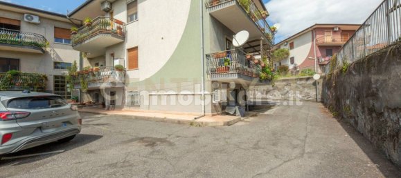 Apartamento de 2 dormitorios en Catania, Italy No. 320244 4