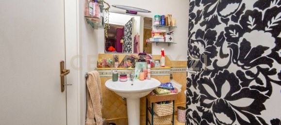 Apartamento de 2 dormitorios en Catania, Italy No. 320244 13