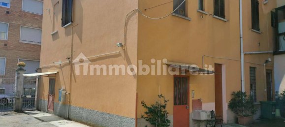 2 bedrooms Apartment in Milan, Italy No. 282656 17