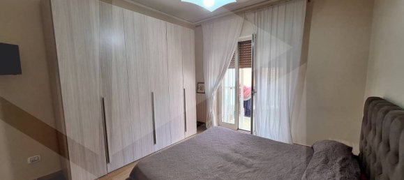 4-salle Appartement à Naples, Italy No. 34530 13