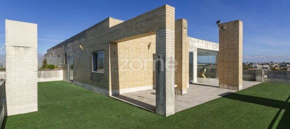 4 bedrooms Duplex in Senhora da Hora, Portugal No. 38149 35