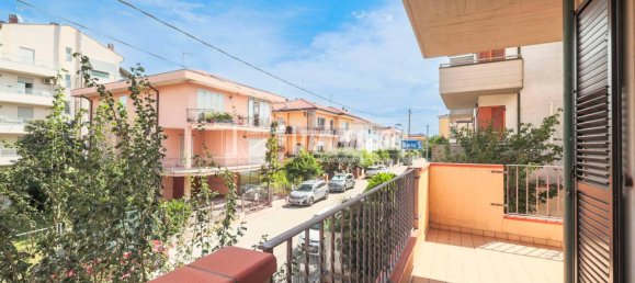 2 Schlafzimmer Wohnung in Rimini, Italy, Nr. 377210 24