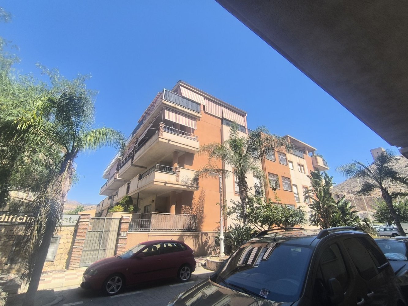 Apartamento de 3 dormitorios en Castell De Ferro, Spain No. 133852