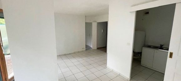 1 bedroom Apartment in Meudon, France No. 305917 2