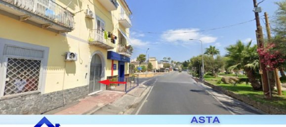 2 rooms Apartment in Bacoli, Italy No. 10287 2