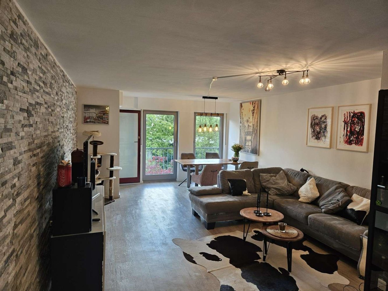 Apartamento de 2 dormitorios en Dusseldorf, Germany No. 333401