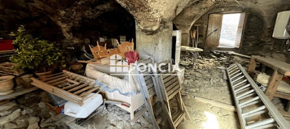 3 bedrooms House in Les Allues, France No. 204550 16