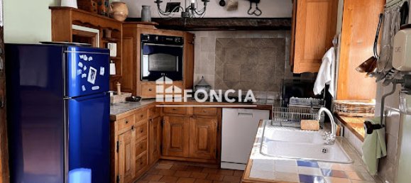 3 bedrooms House in Les Allues, France No. 204550 7