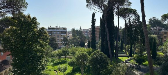 5 rooms Apartment in Rome, Italy No. 68814 10