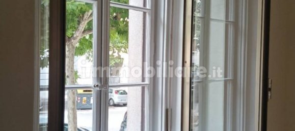 2 chambres Appartement à Trieste, Italy No. 279876 5