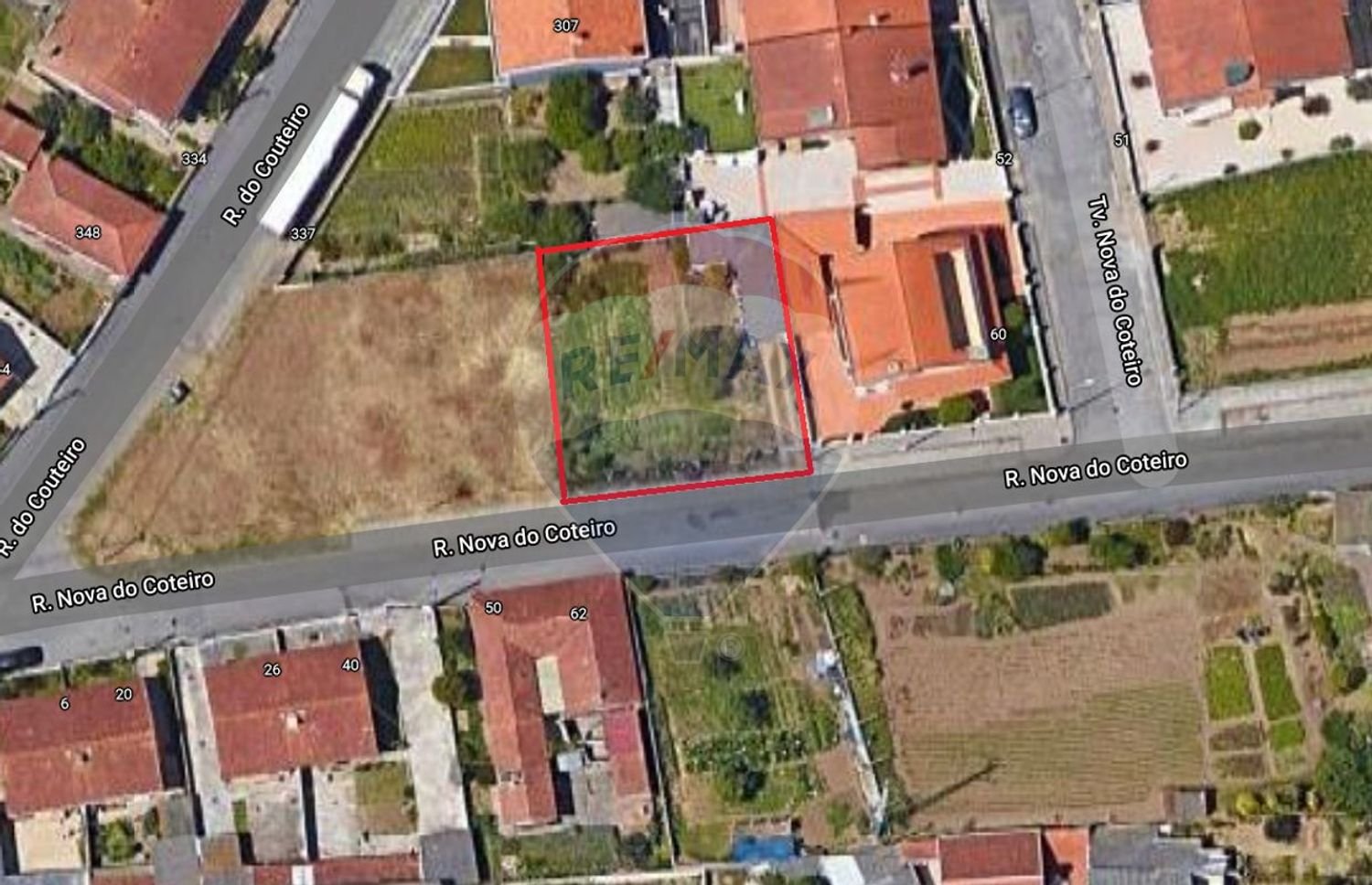 450m² Land in Espinho, Portugal No. 66489