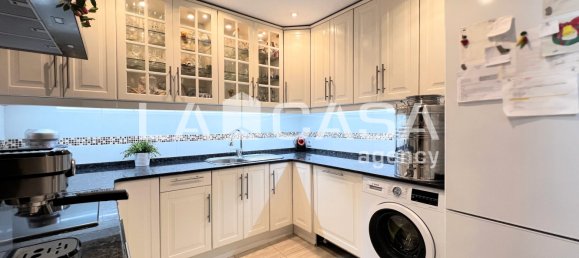 5 bedrooms House in Badalona, Spain No. 136686 17