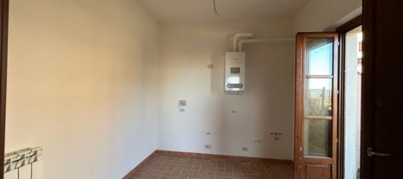 2 Schlafzimmer Wohnung in Cetona, Italy, Nr. 56416 7