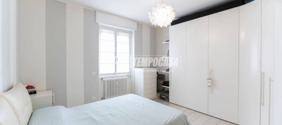Apartamento de 2 dormitorios en Milan, Italy No. 266566 3