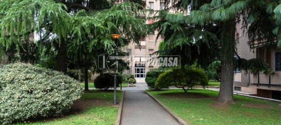Apartamento de 2 dormitorios en Milan, Italy No. 266566 18