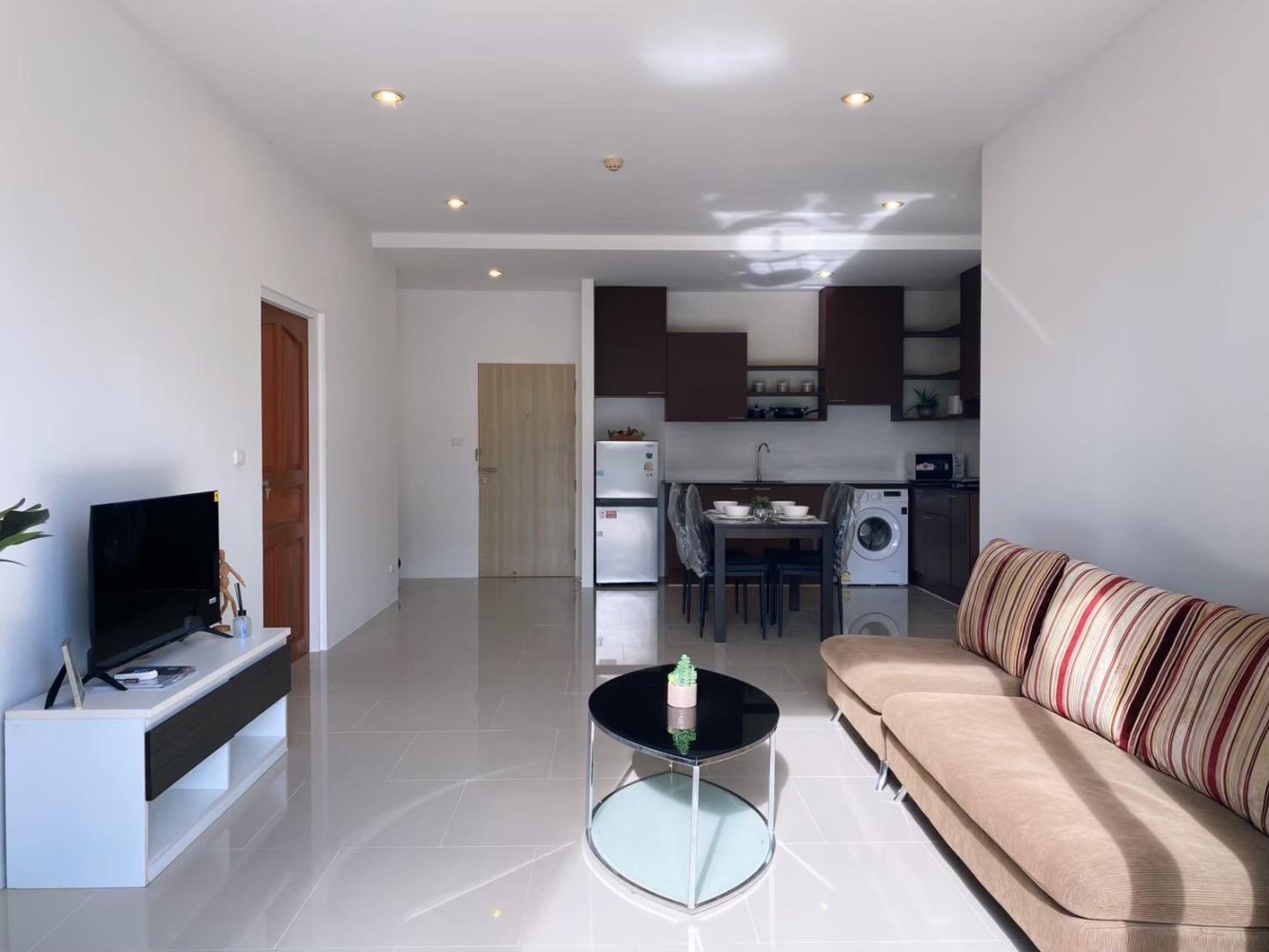3 rooms Apartment for sale in Pattaya, Chonburi, Eastern Thailand, Thailand № 74870