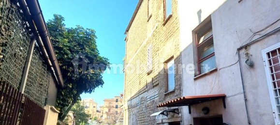 3 bedrooms Apartment in Rome, Italy No. 316673 26