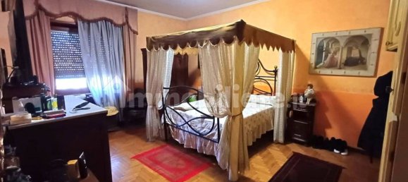 3 bedrooms Apartment in Rome, Italy No. 316673 8
