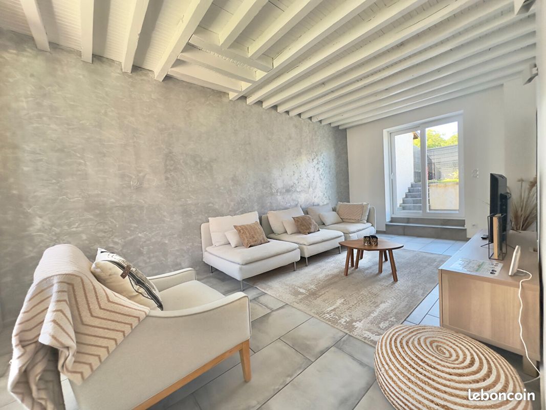 3 غرف نوم منزل في Seine-et-Marne, France رقم 325462