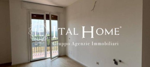 2 bedrooms Apartment in Milan, Italy No. 330738 8