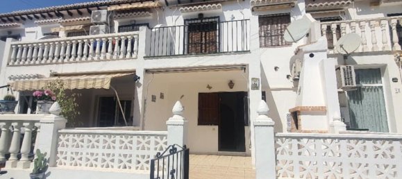 2 Schlafzimmer Haus in Torrevieja, Spain, Nr. 189518 37