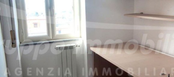 4 bedrooms Apartment in Massa di Somma, Italy No. 327728 16