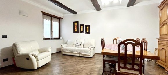 5 rooms House in Carignano, Italy No. 122140 2