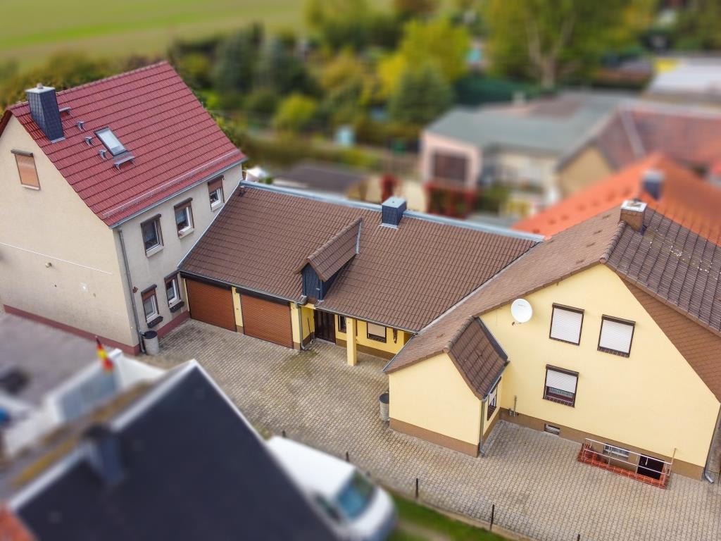 9-salle Maison à Saalekreis, Germany No. 69786