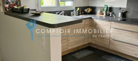 3 bedrooms House in Villabe, France No. 174787 3